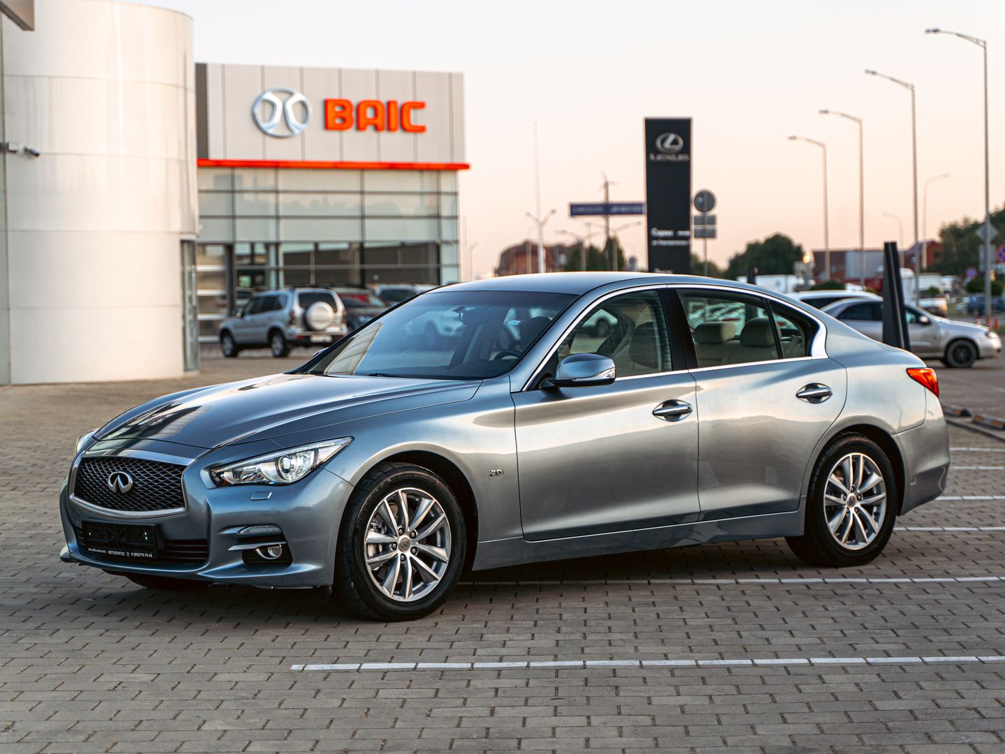 Infiniti Q50