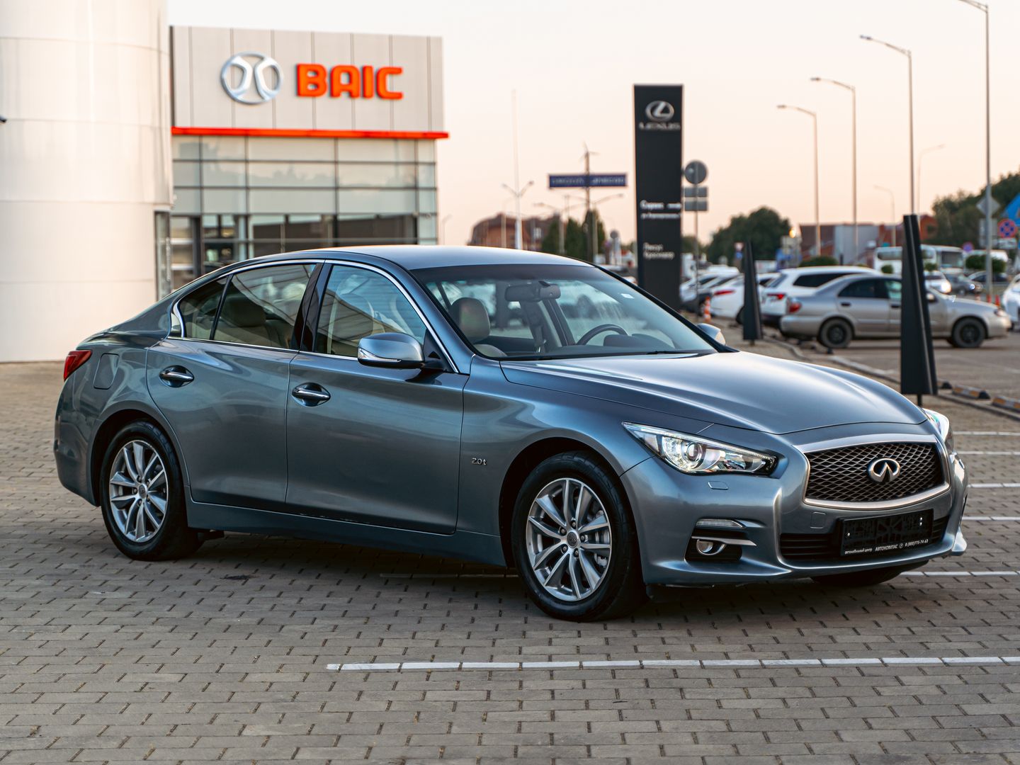 Infiniti Q50