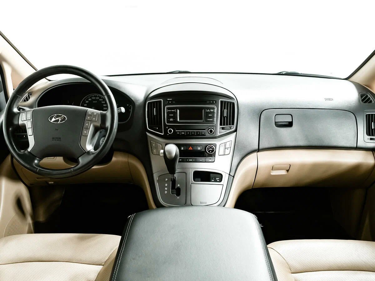 Hyundai H-1