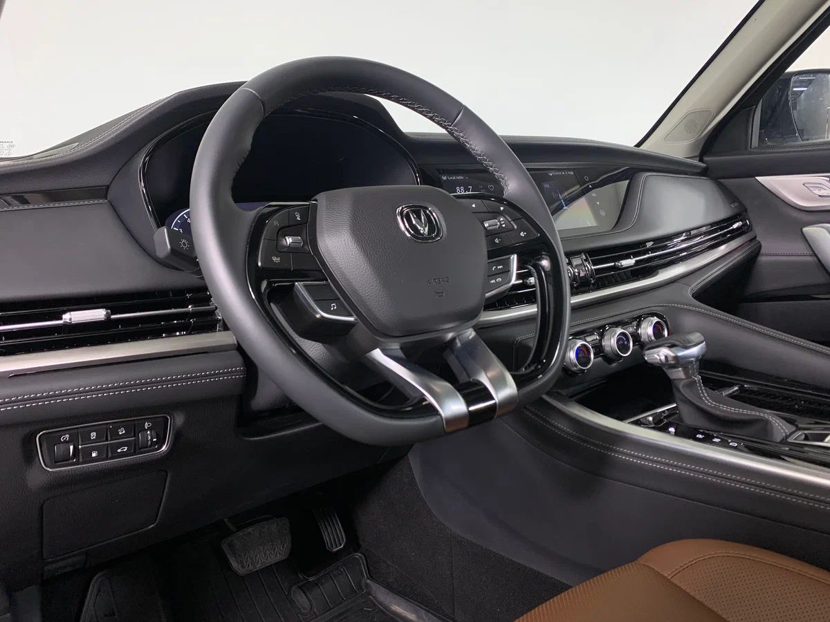 Changan CS95