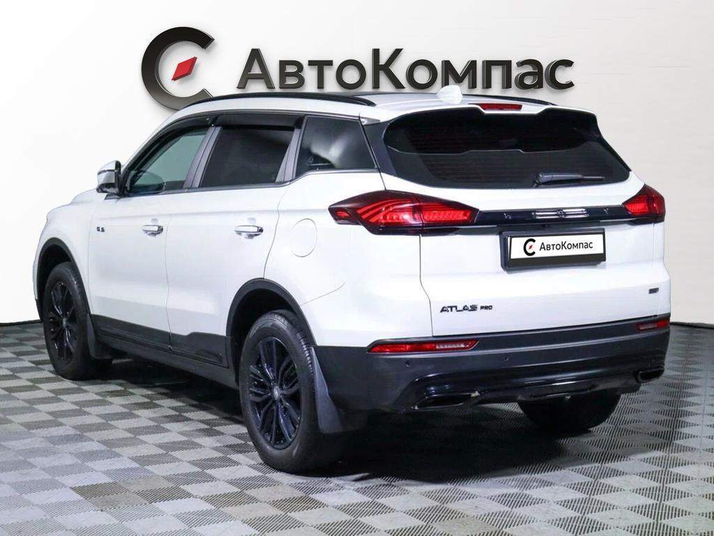 Geely Atlas Pro