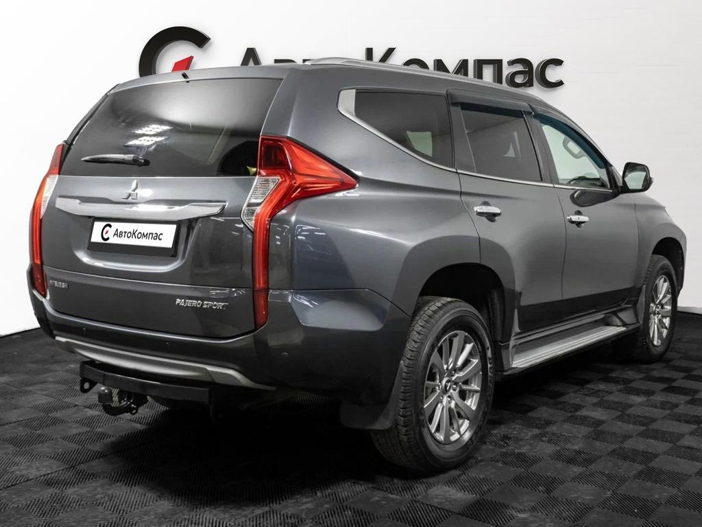 Mitsubishi Pajero Sport