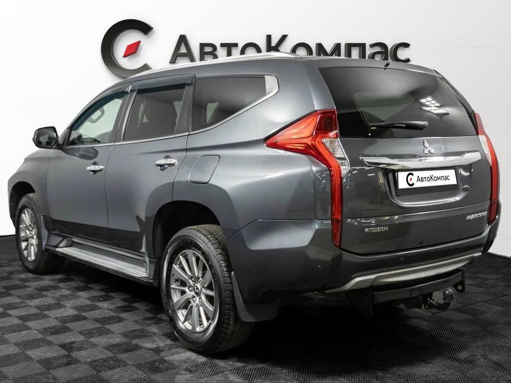 Mitsubishi Pajero Sport