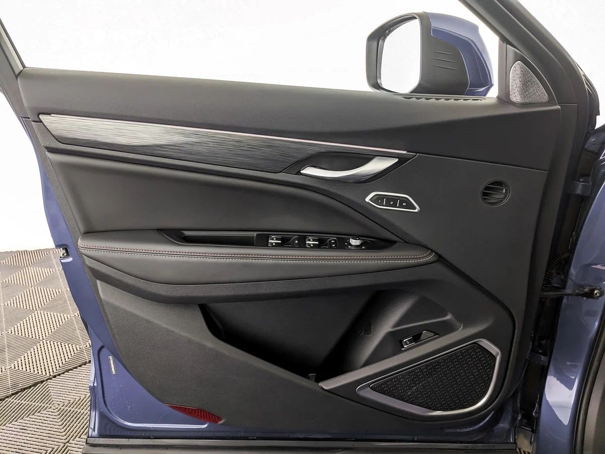 Geely Tugella