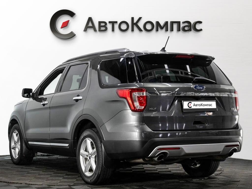 Ford Explorer