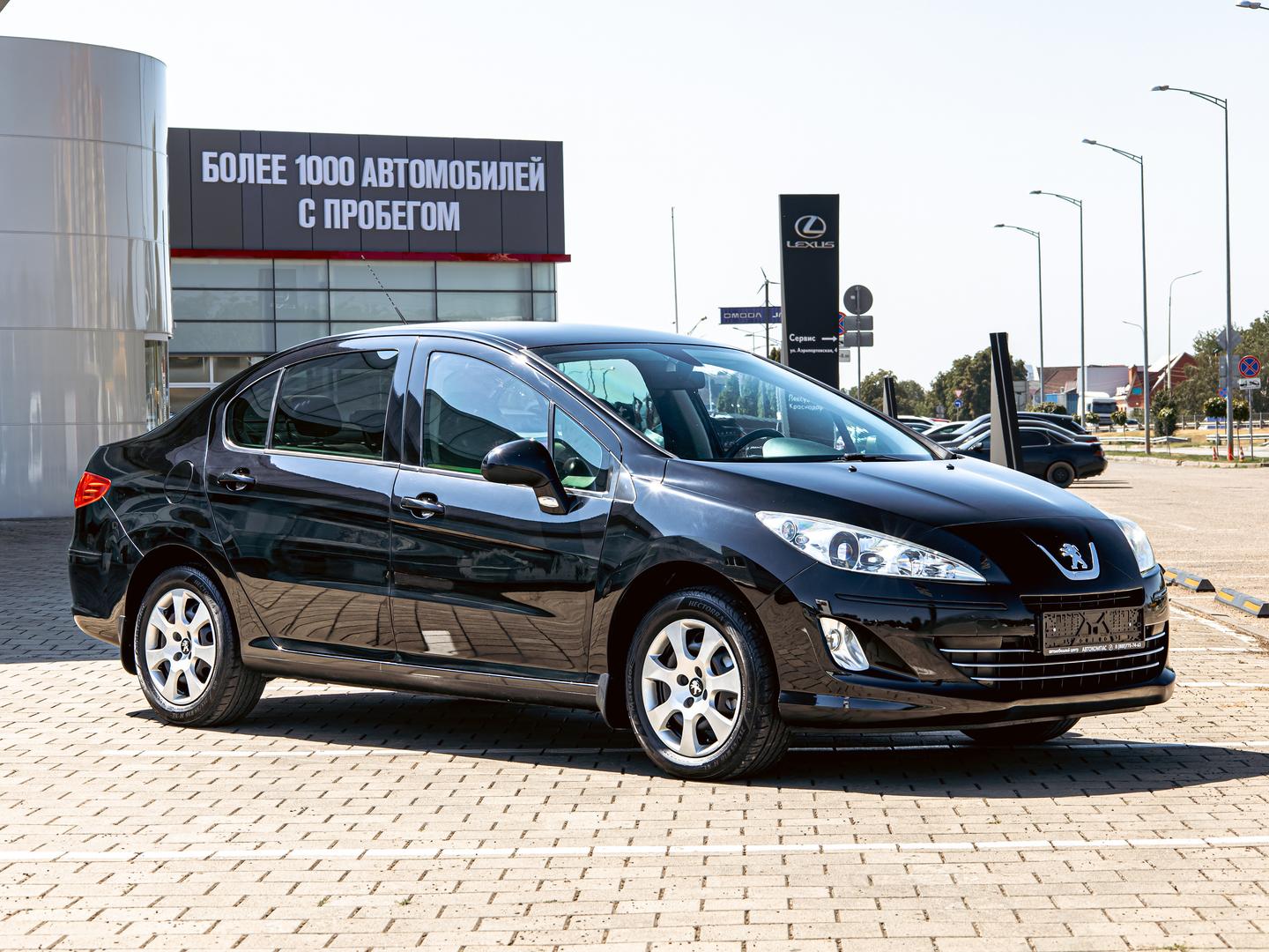 Peugeot 408