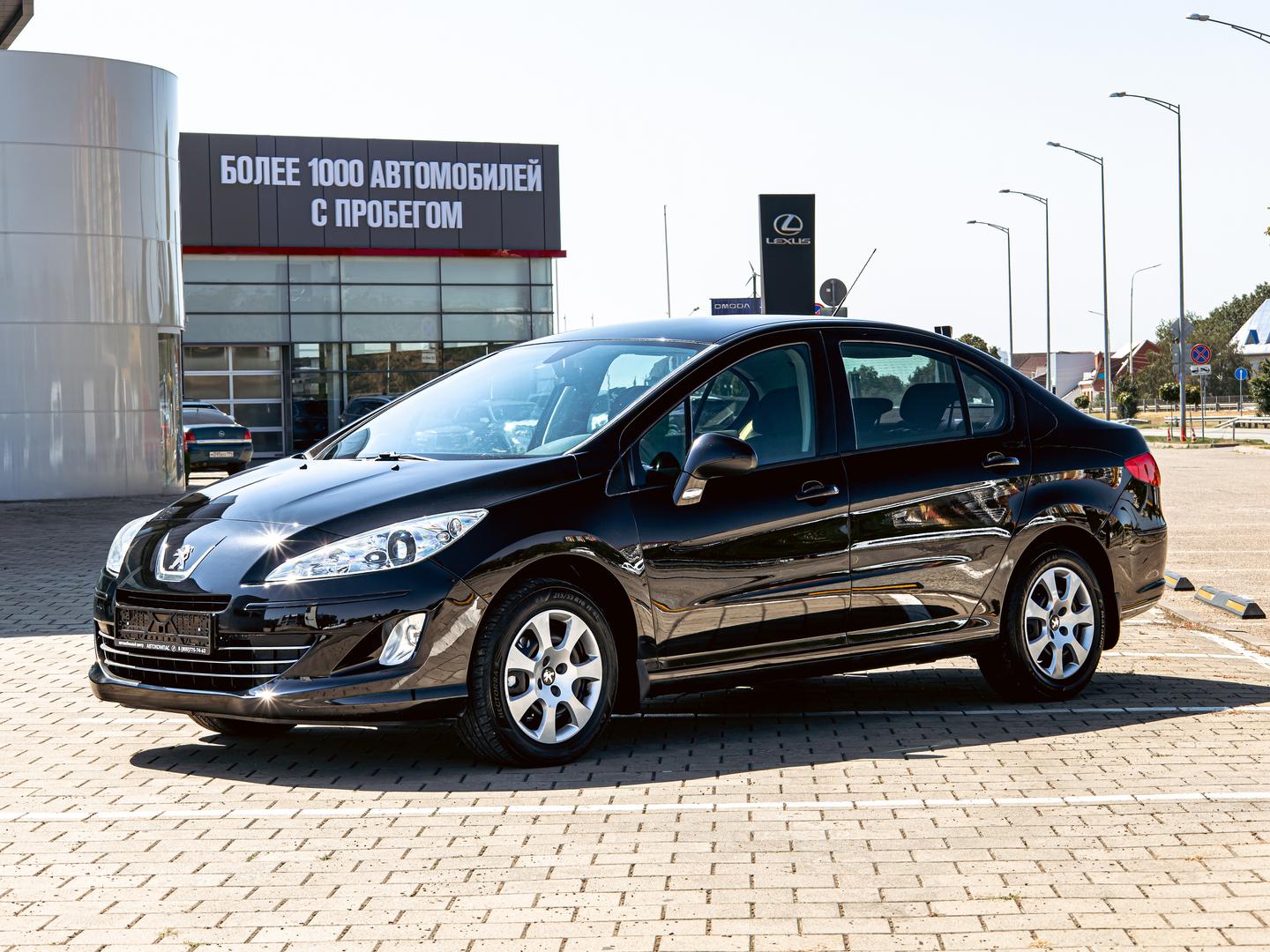 Peugeot 408