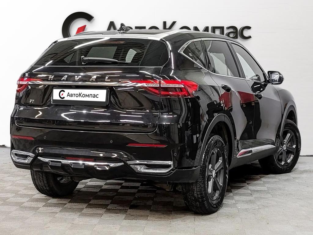 Haval F7