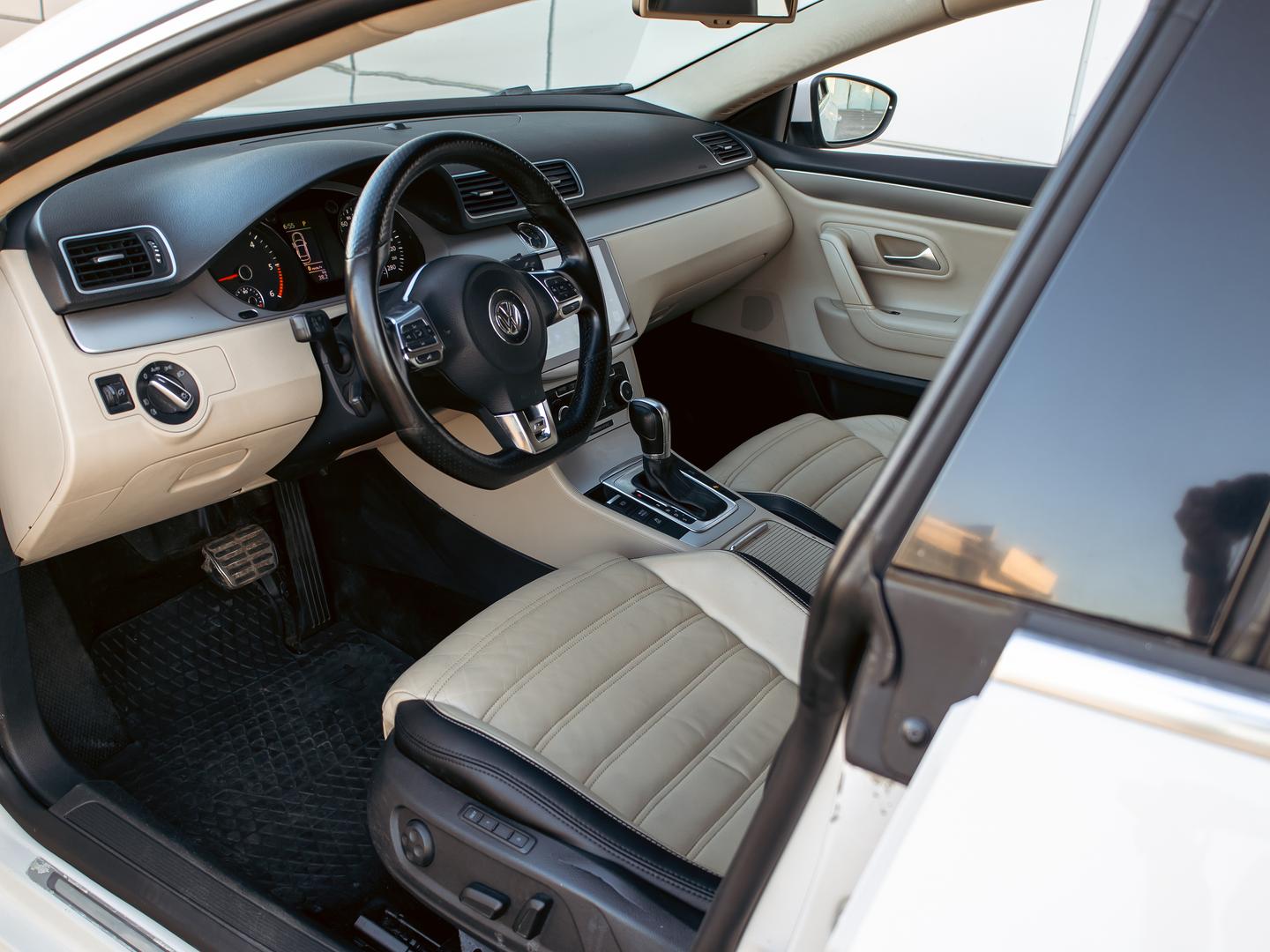 Volkswagen Passat CC
