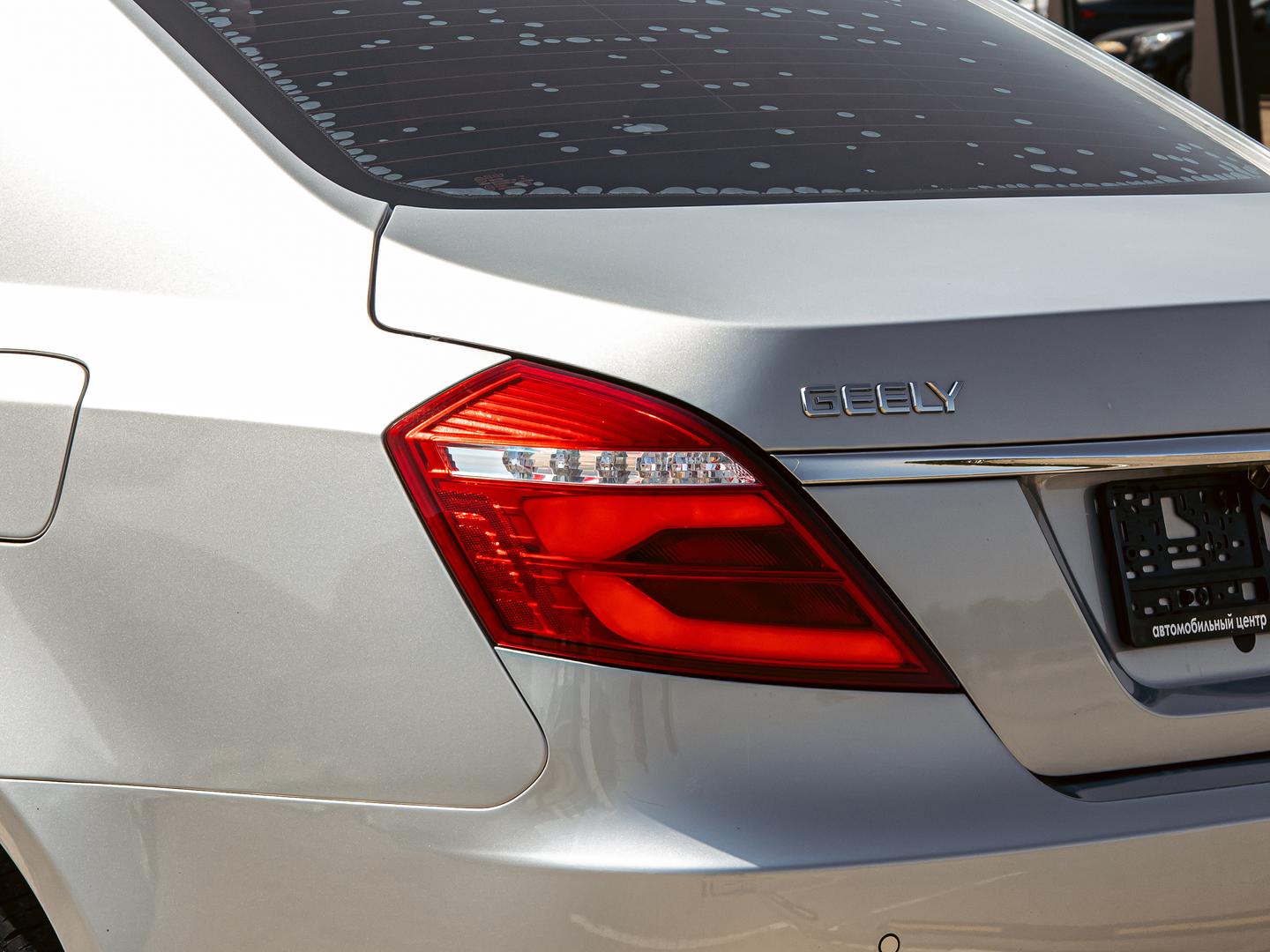 Geely Emgrand 7