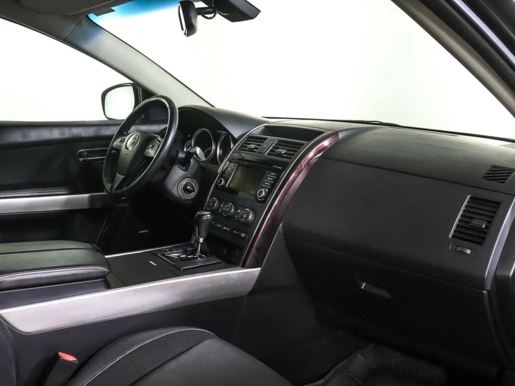 Mazda CX-9