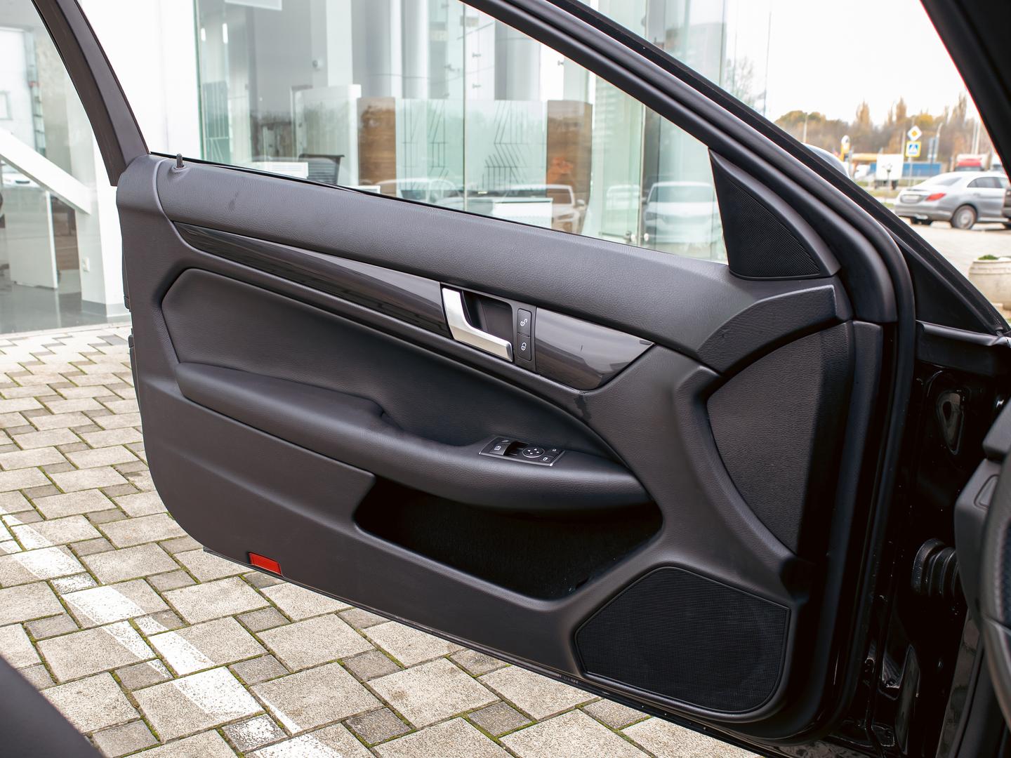 Mercedes-Benz C-Класс