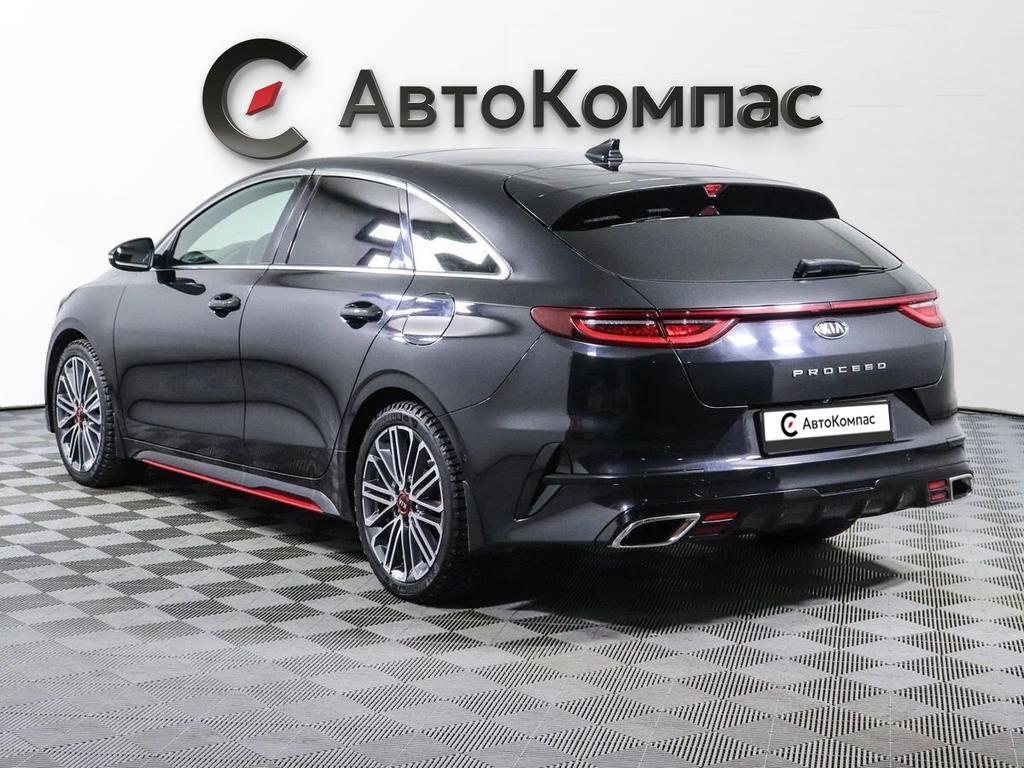 Kia Proceed
