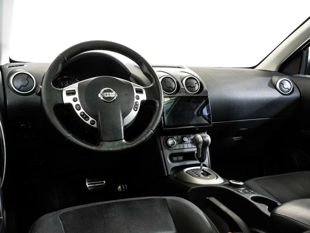 Nissan Qashqai+2