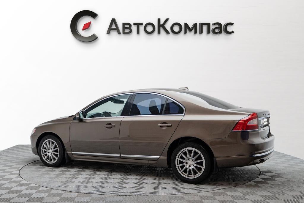 Volvo S80