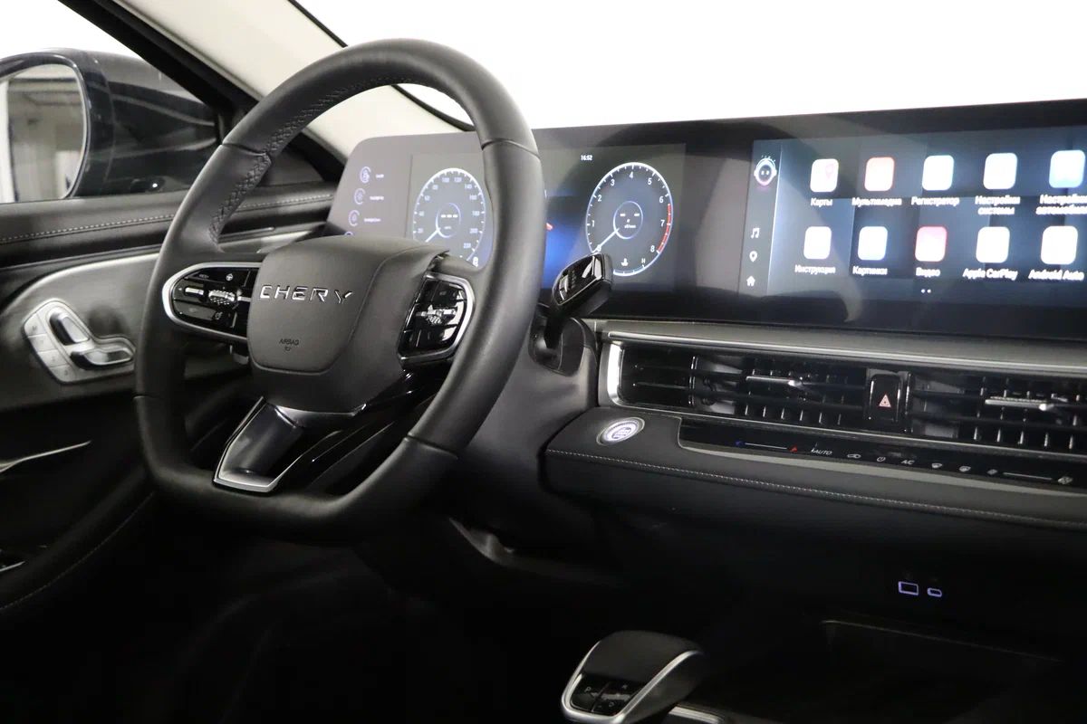 Chery Arrizo 8