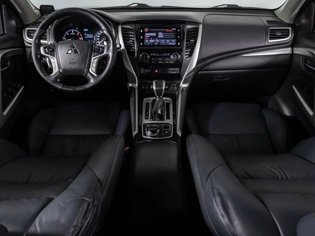 Mitsubishi Pajero Sport