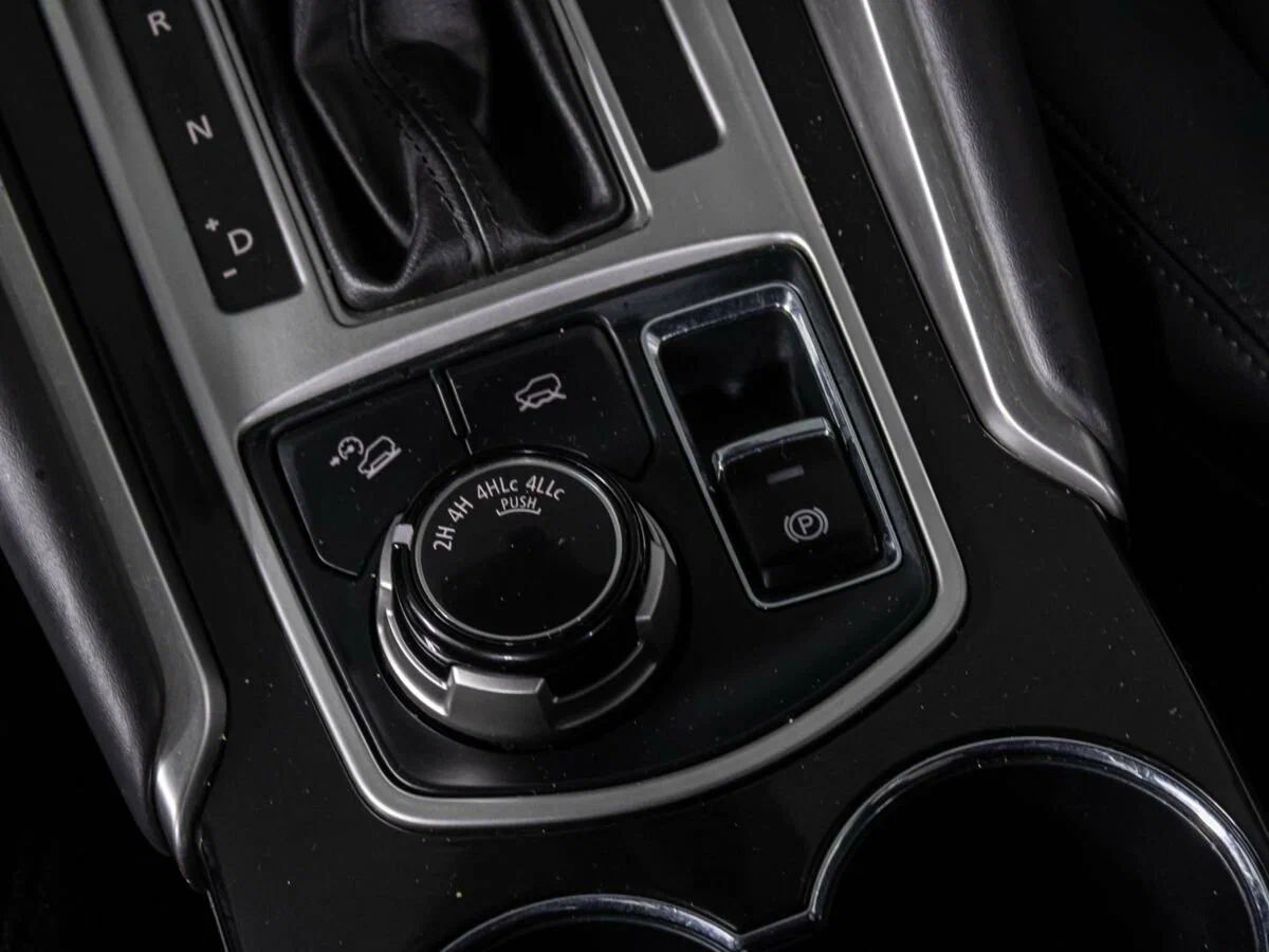 Mitsubishi Pajero Sport