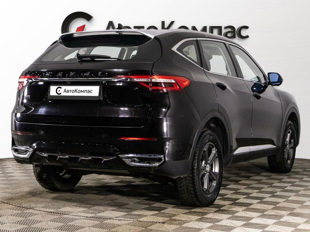 Haval F7