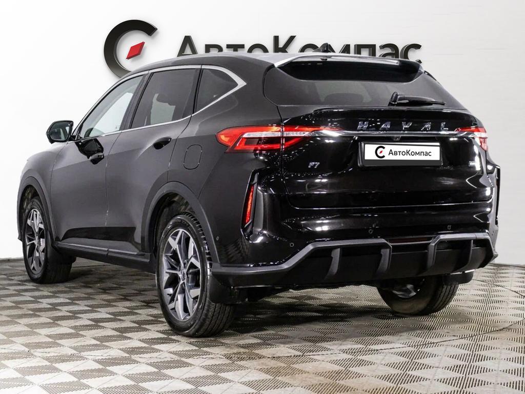 Haval F7