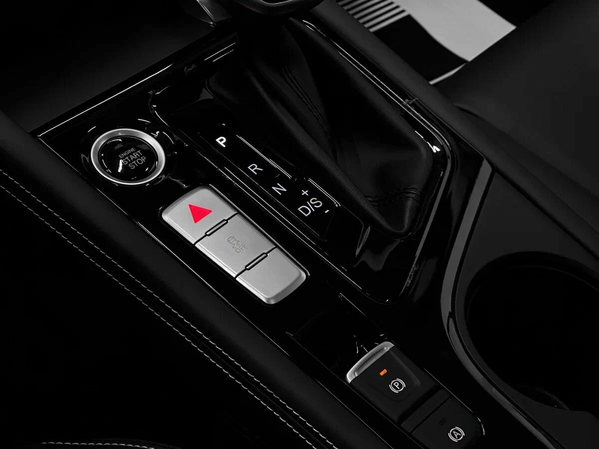 JAC J7
