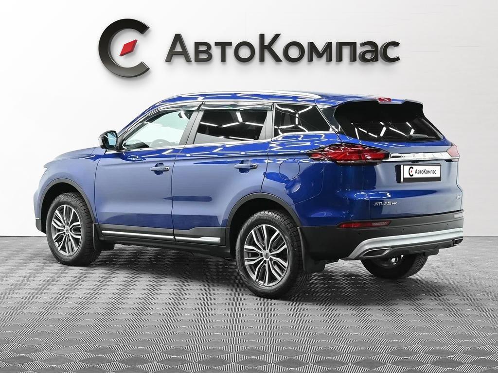 Geely Atlas Pro