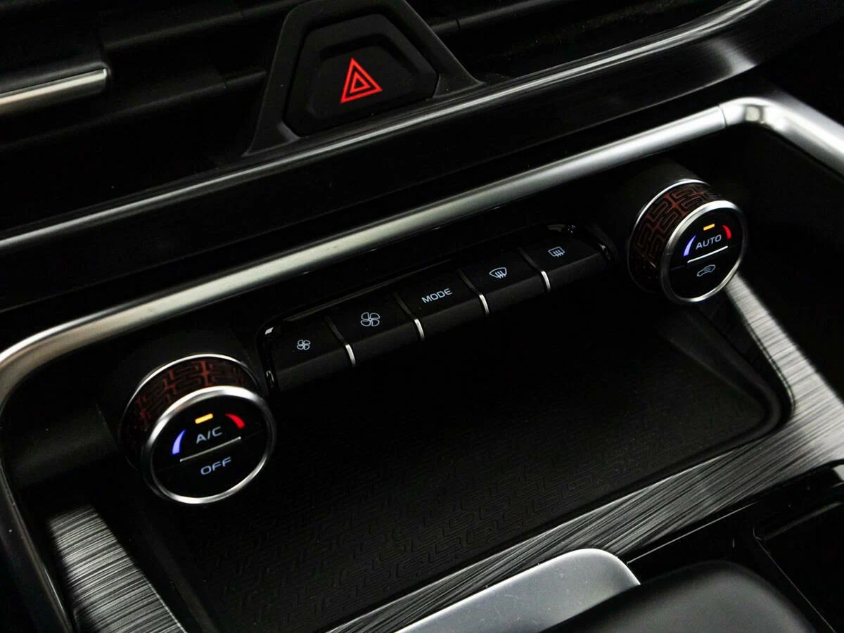 Geely Tugella