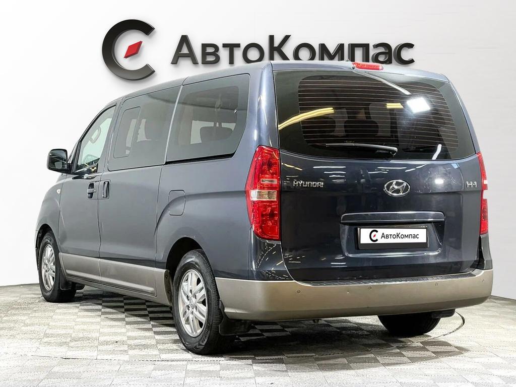 Hyundai H-1