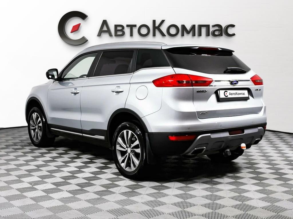 Geely Atlas