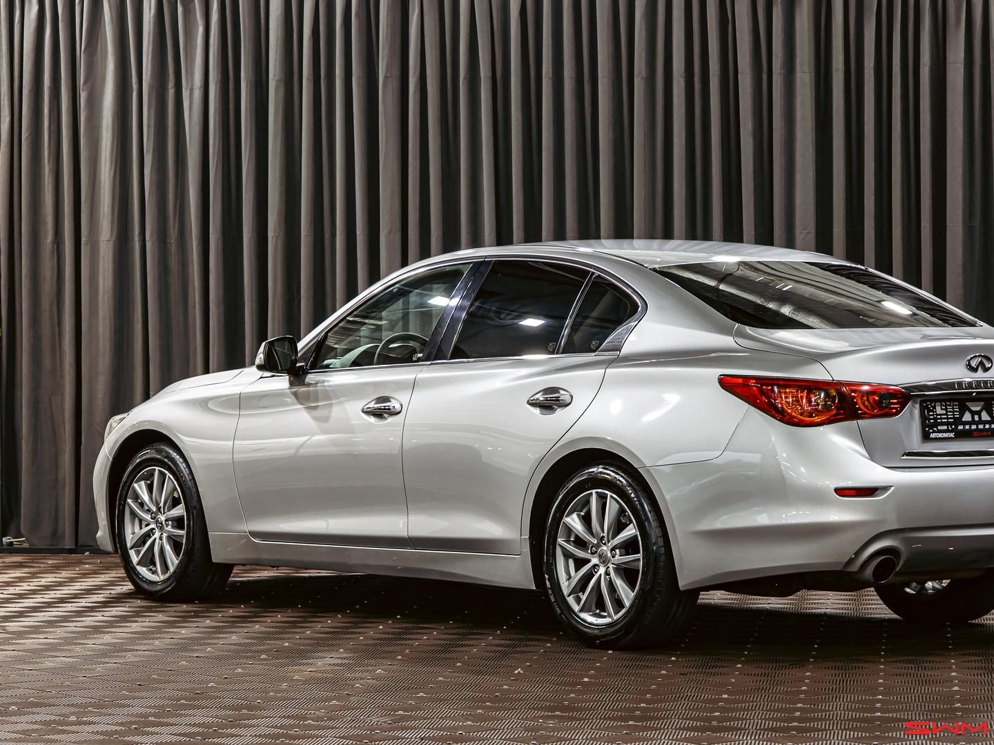Infiniti Q50