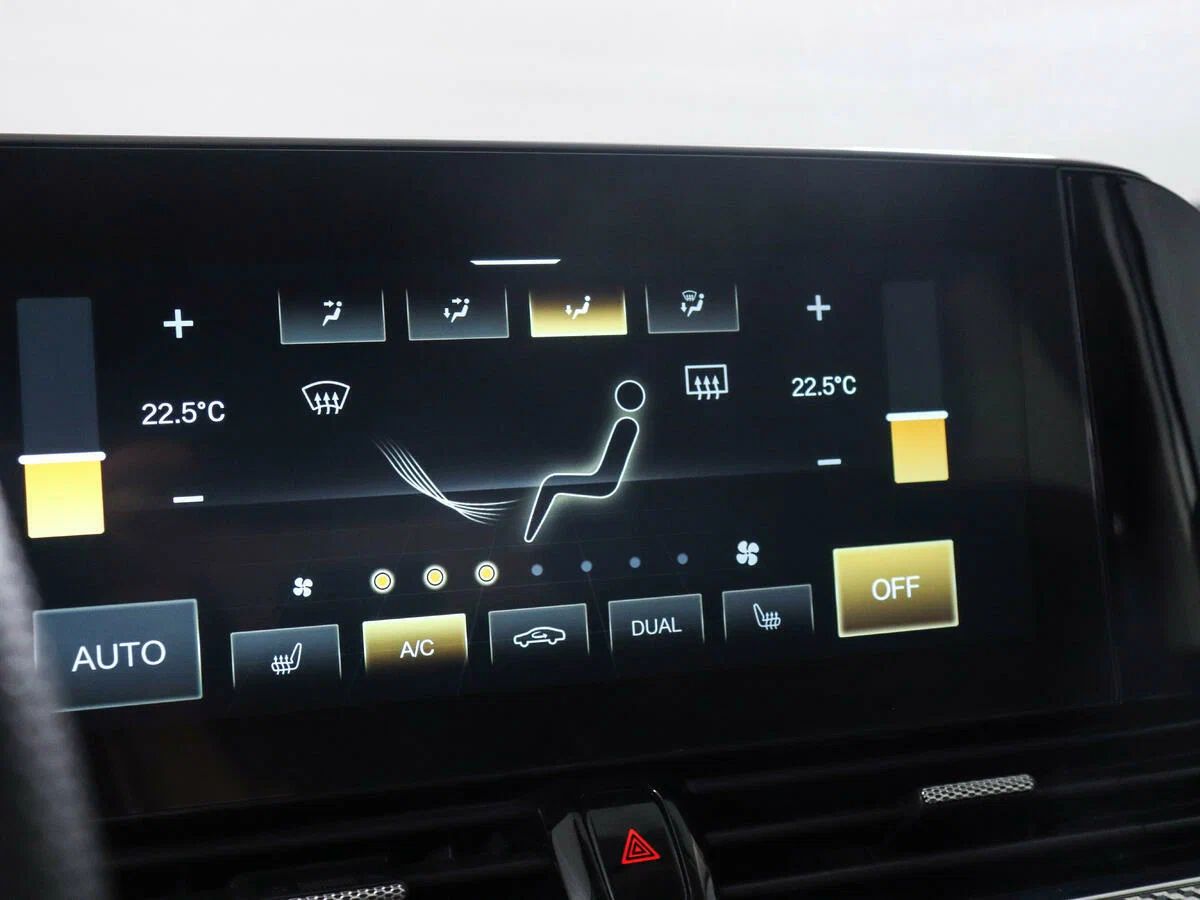FAW Bestune B70