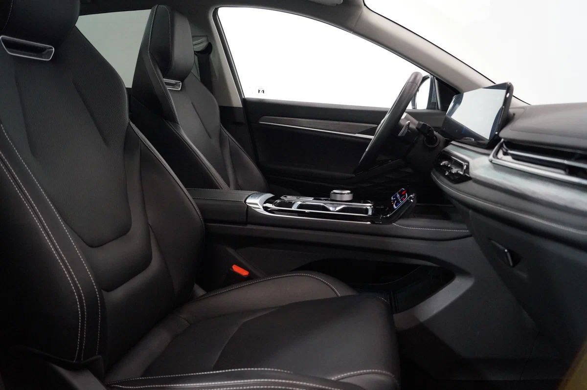 JAC JS6