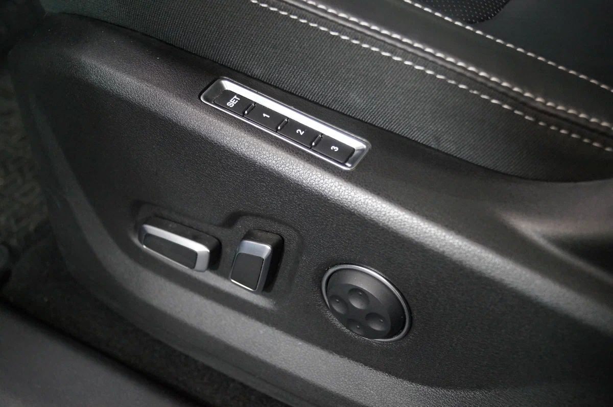 JAC JS6