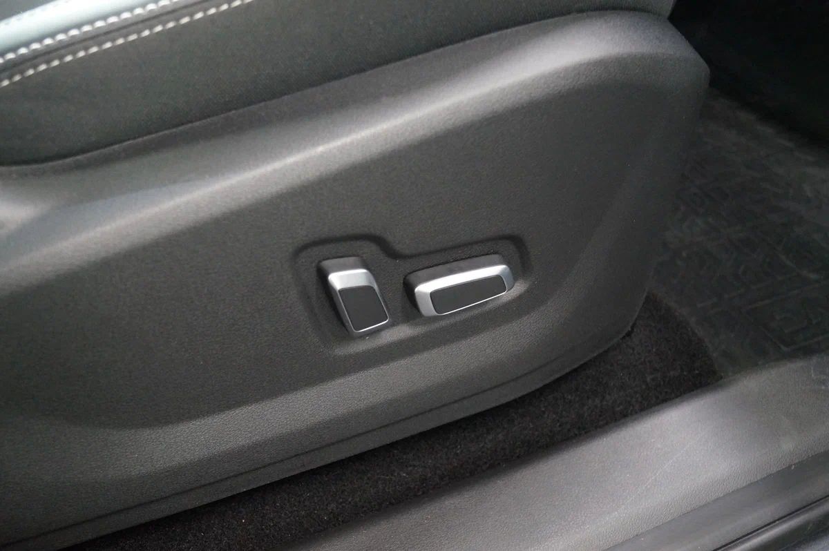 JAC JS6