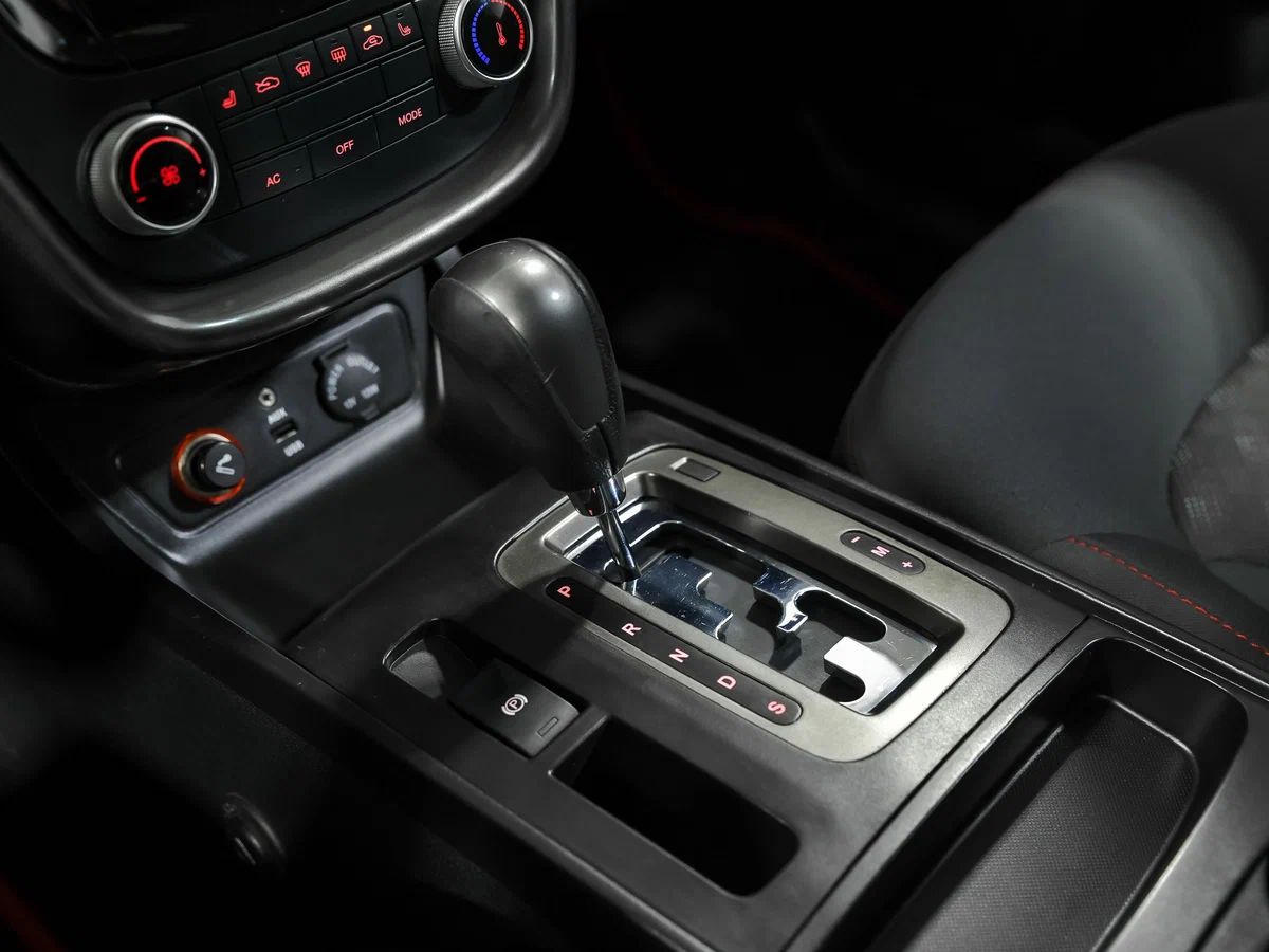 FAW Besturn X80