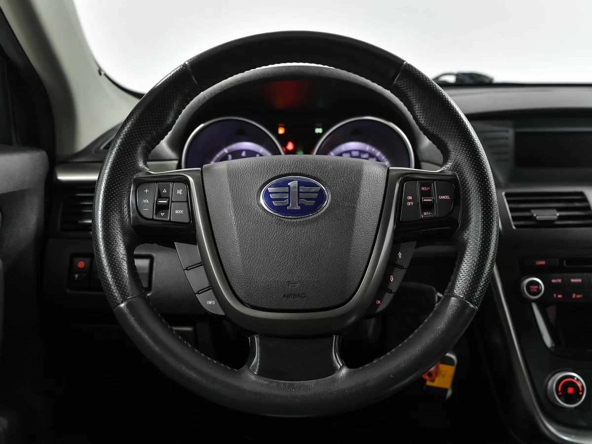 FAW Besturn X80