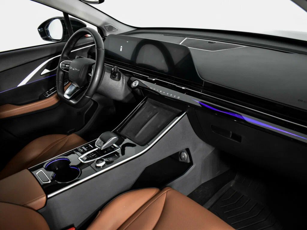 Omoda C5