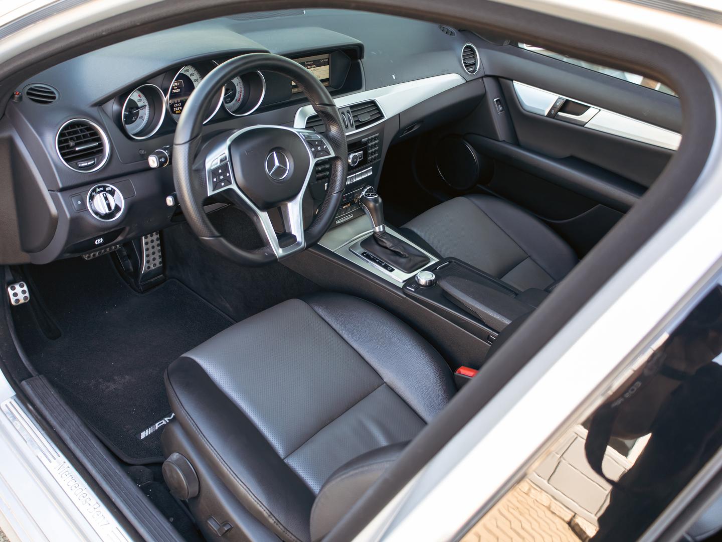 Mercedes-Benz C-Класс