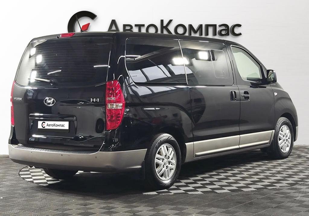 Hyundai H-1
