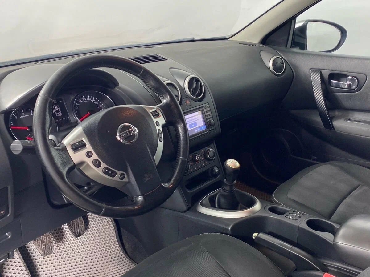 Nissan Qashqai+2
