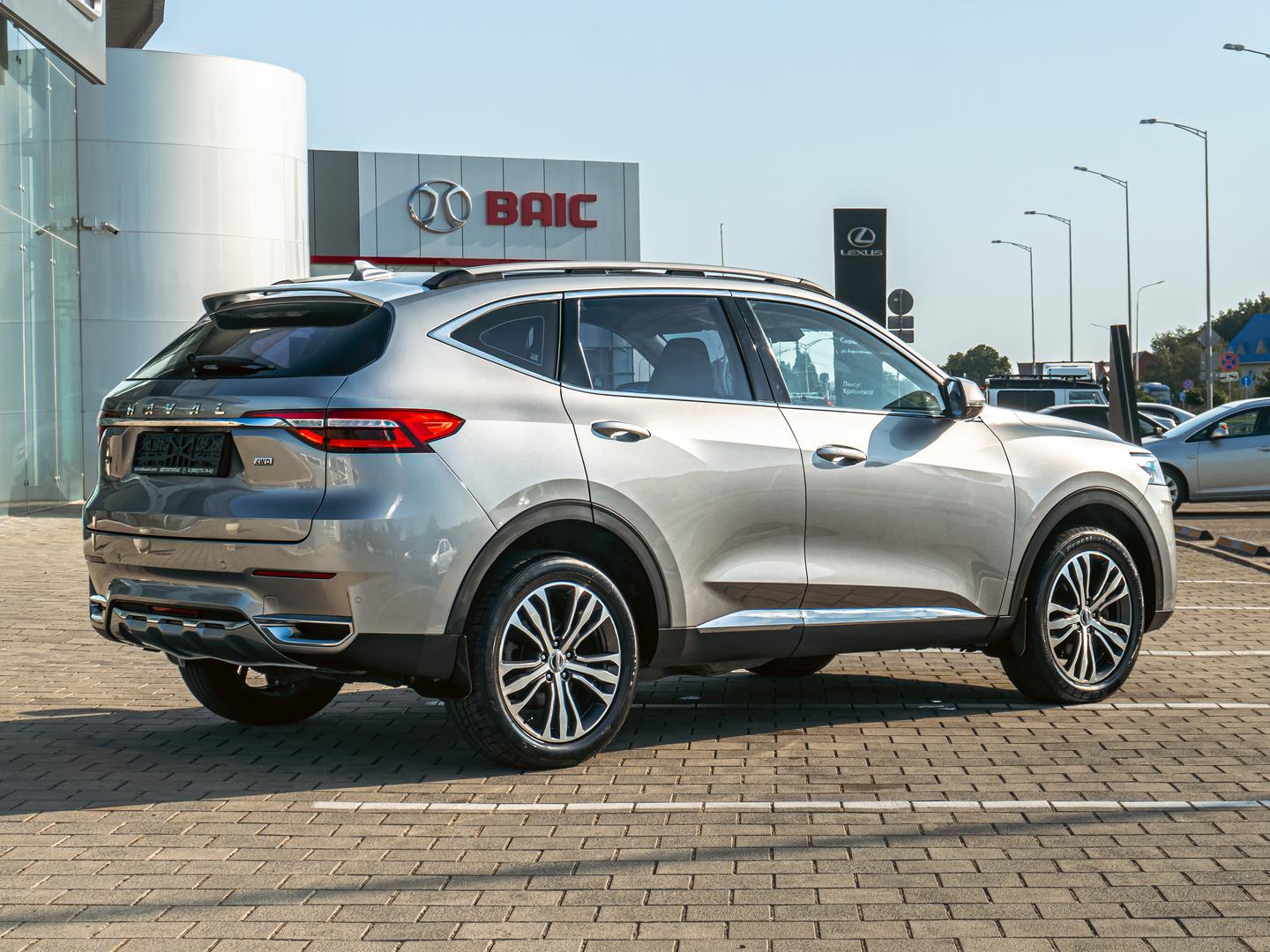 Haval F7