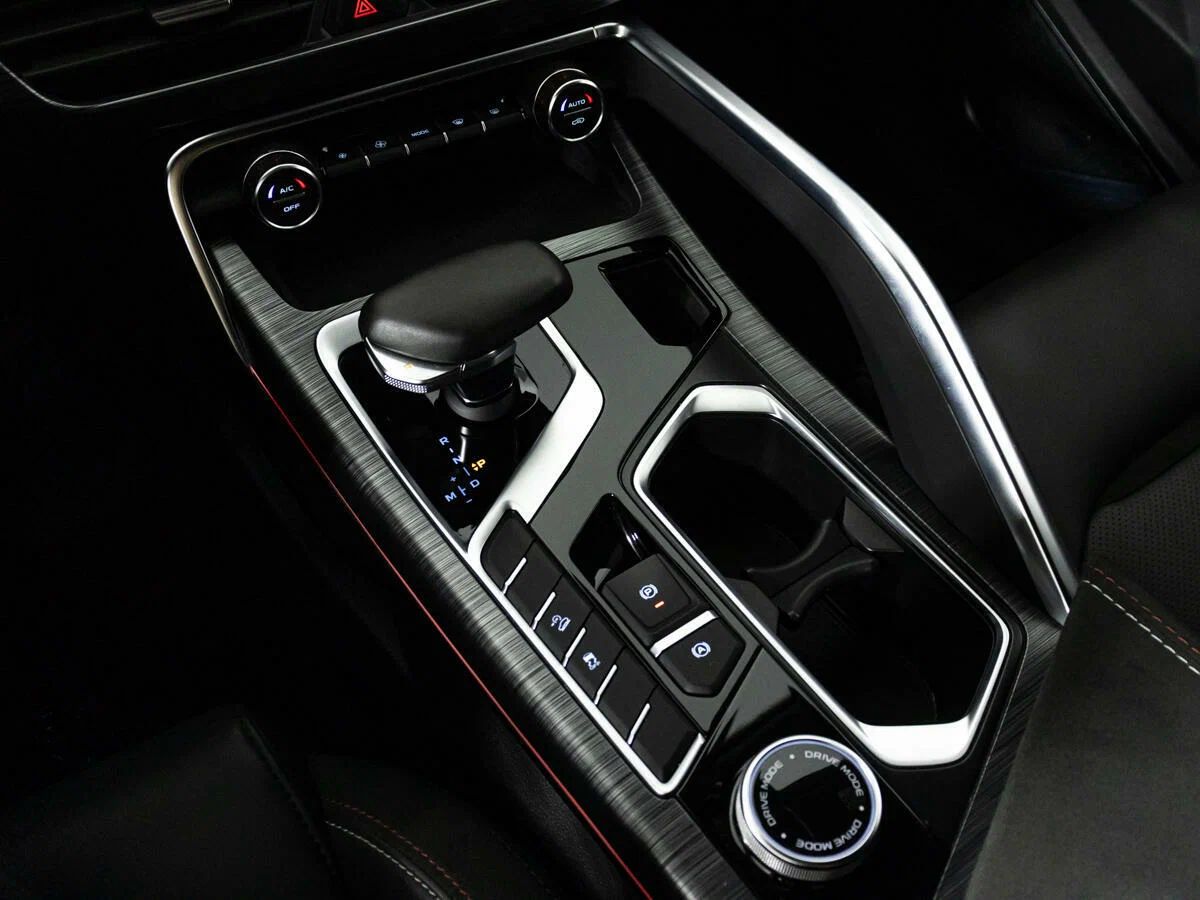 Geely Tugella