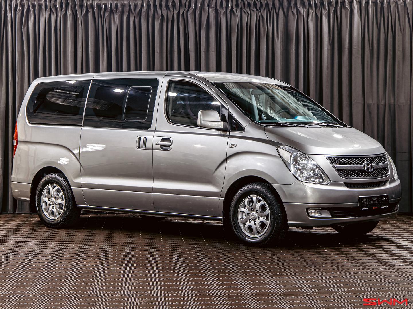 Hyundai Grand Starex