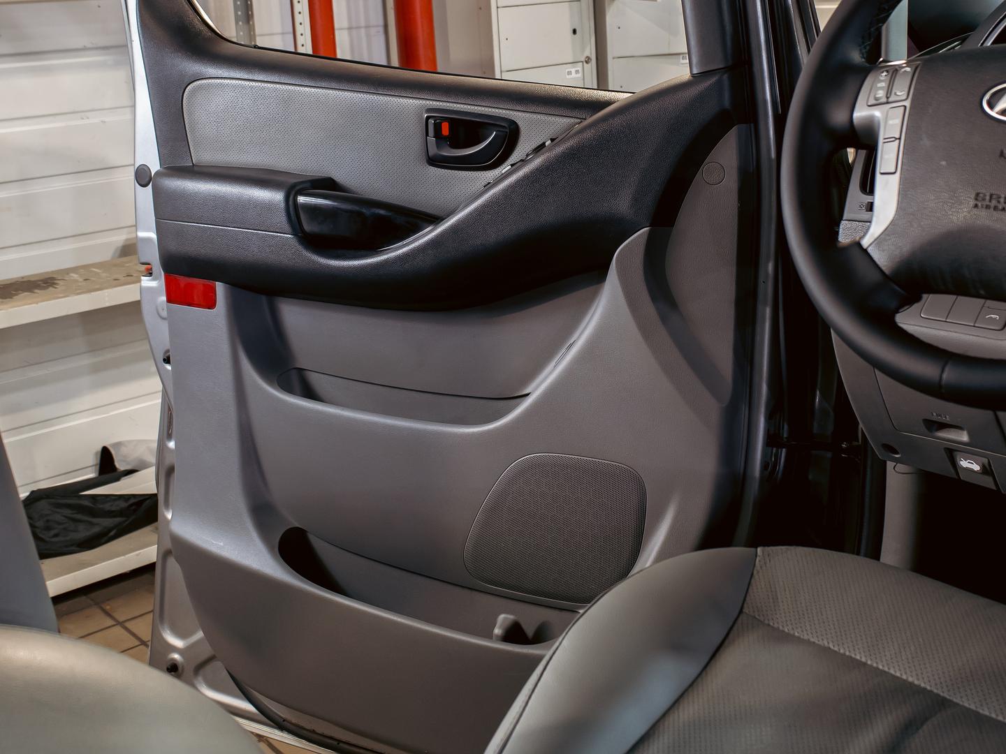 Hyundai Grand Starex
