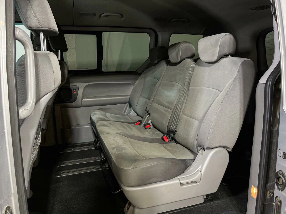 Hyundai H-1