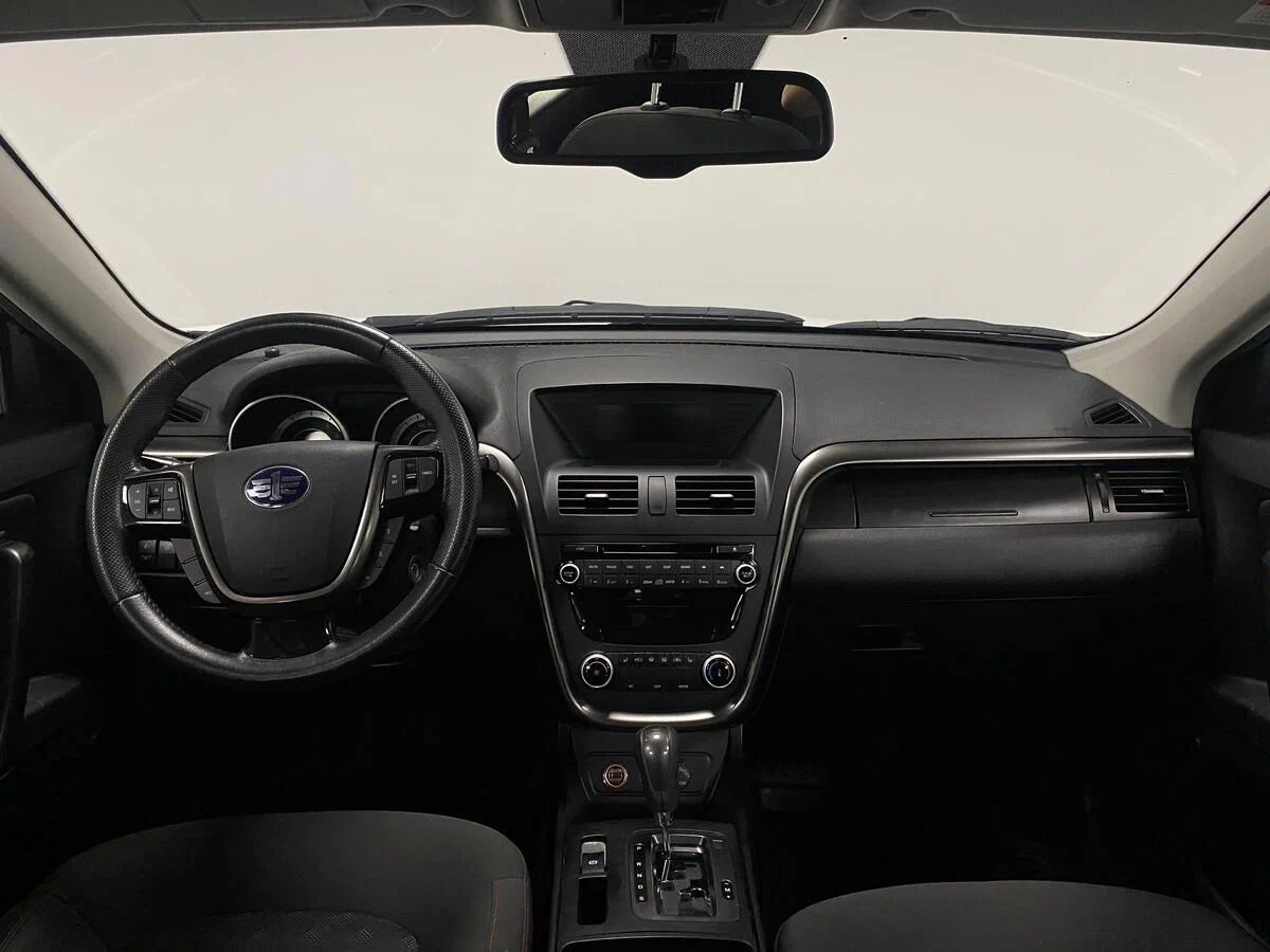 FAW Besturn X80