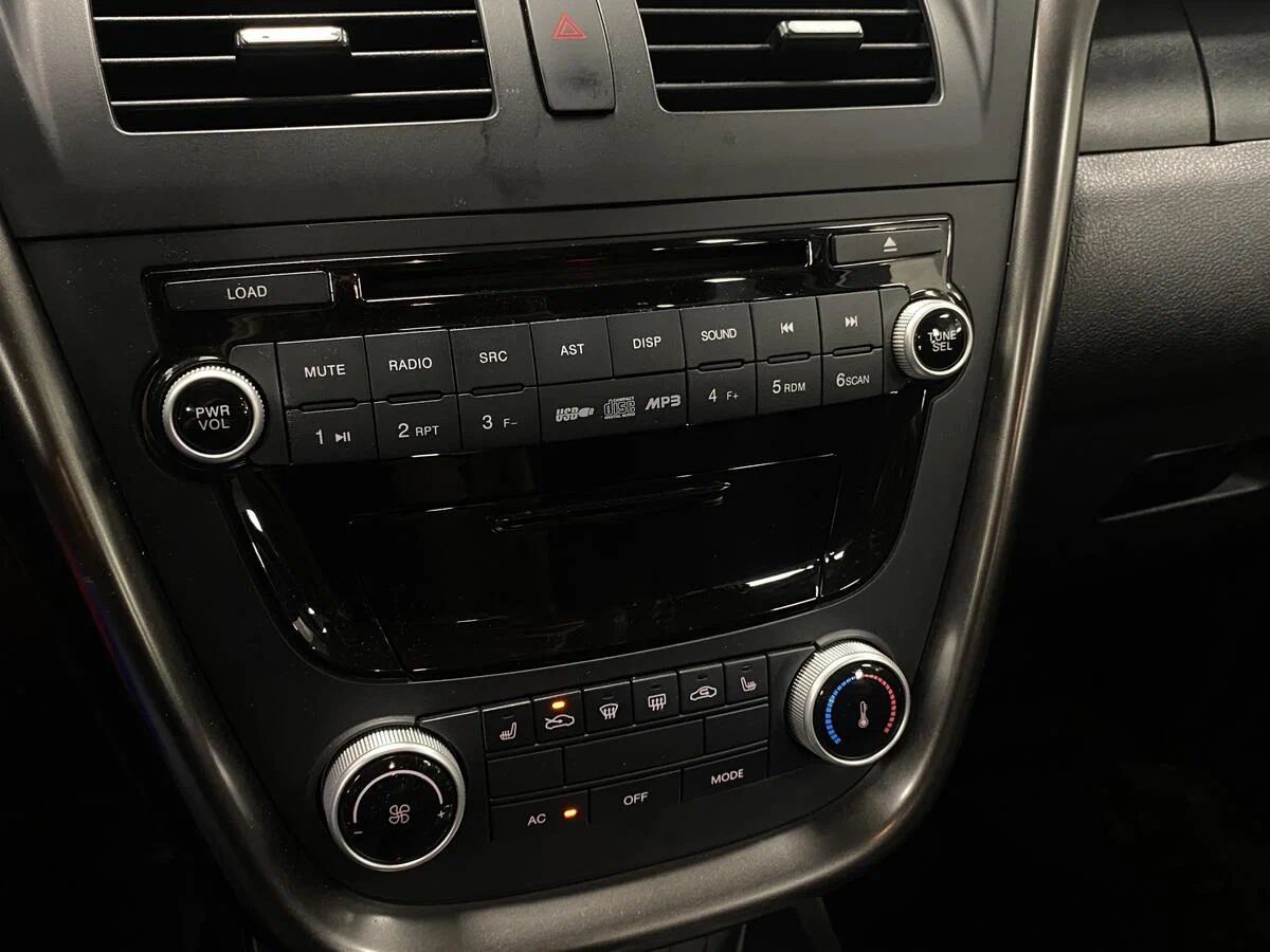 FAW Besturn X80