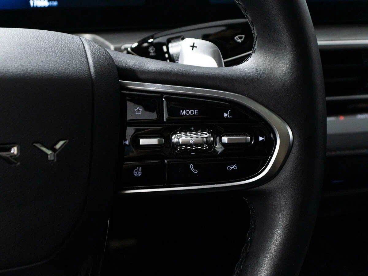 Chery Arrizo 8