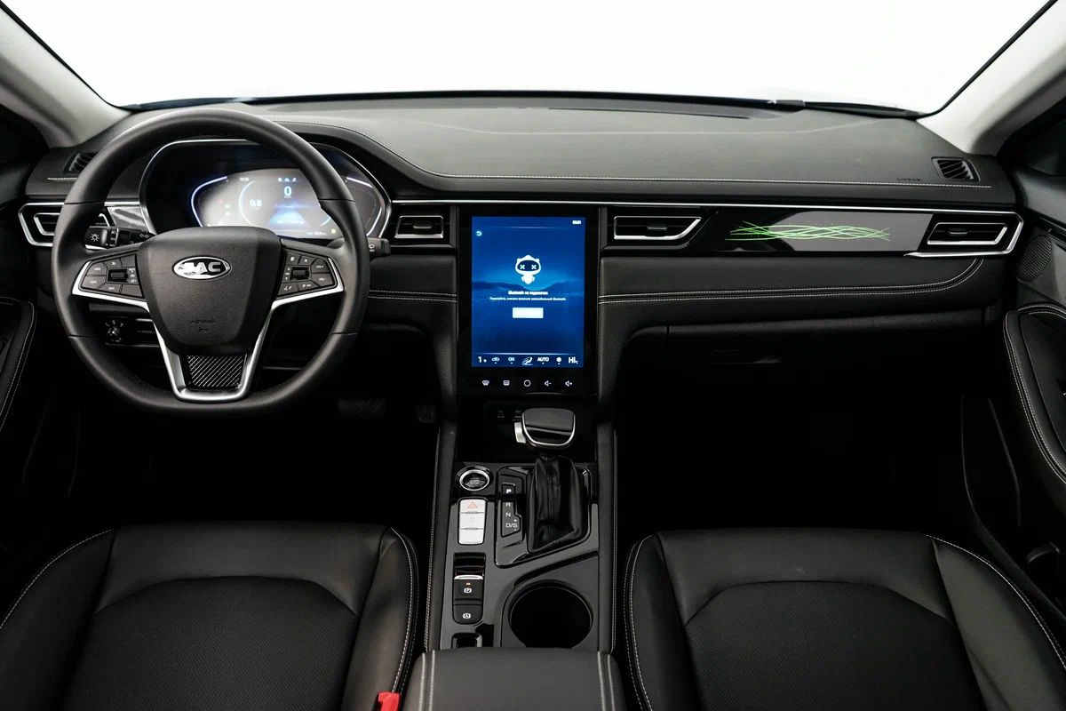 JAC J7