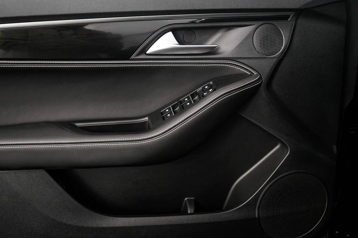 JAC J7
